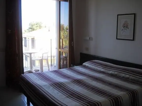 Standard Tek Büyük veya İki Ayrı Yataklı Oda