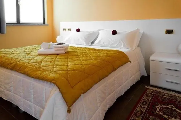 Tek Büyük Yataklı Oda, 1 Büyük (Queen) Boy Yatak