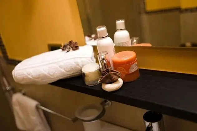 Tek Büyük Yataklı Oda, 1 Büyük (Queen) Boy Yatak