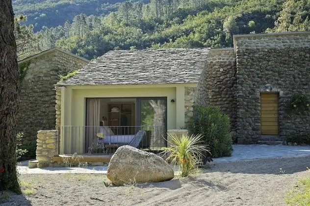 Deluxe Oda, Bahçe Manzaralı
