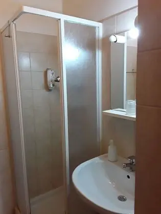 Classic Üç Kişilik Oda