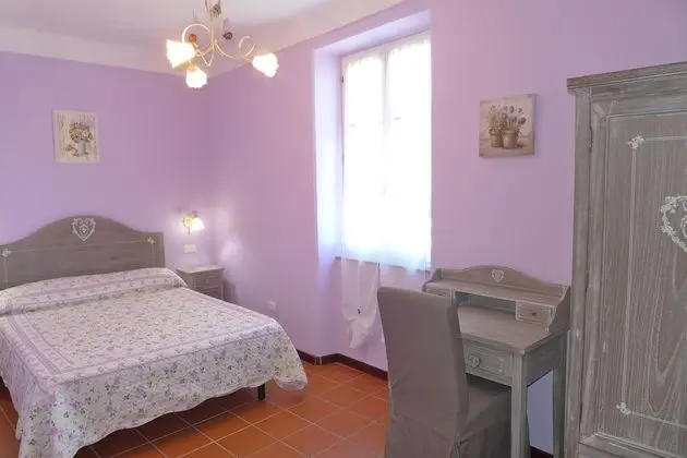 Tek Büyük Yataklı Oda, Ek Bina