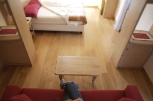 Tek Büyük veya İki Ayrı Yataklı Oda