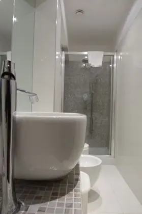 Basic Tek Büyük Yataklı Oda, Zemin Kat (Internal Courtyard)