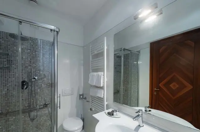 Basic Tek Büyük Yataklı Oda, Zemin Kat (Internal Courtyard)