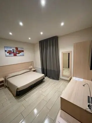 Tek Büyük veya İki Ayrı Yataklı Oda