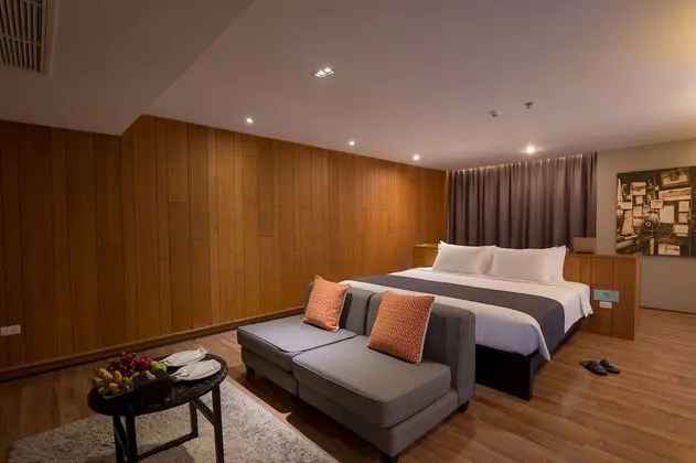 Jacuzzi Suite