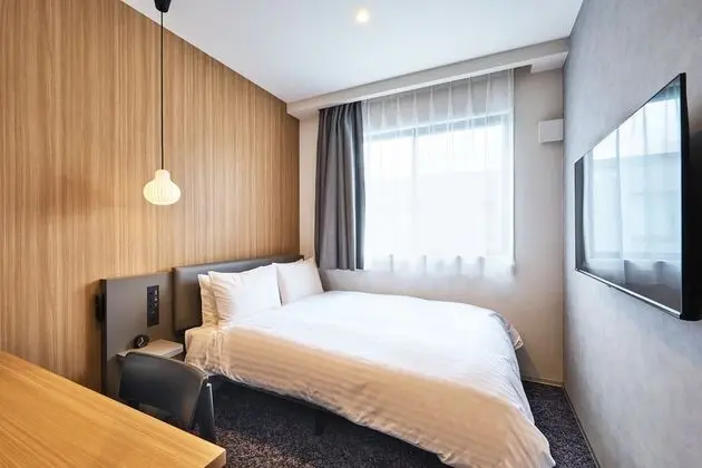 Tek Büyük Yataklı Oda, Sigara İçilmez