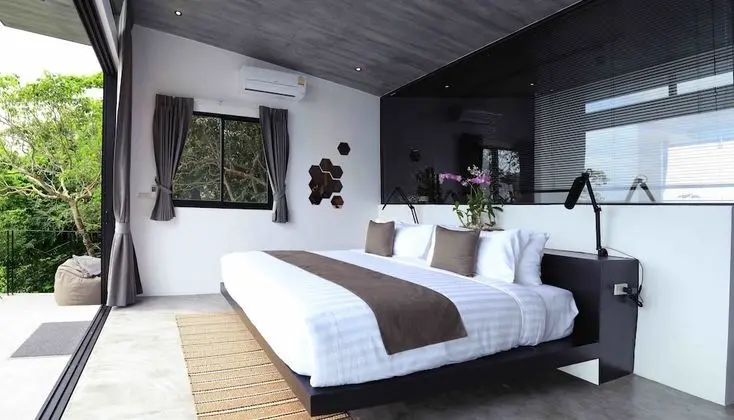 2-Bedroom Pool Villa (Brown)