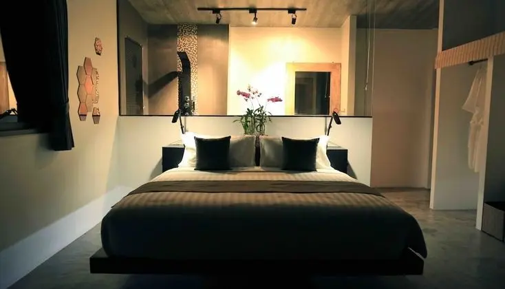 2-Bedroom Pool Villa (Brown)