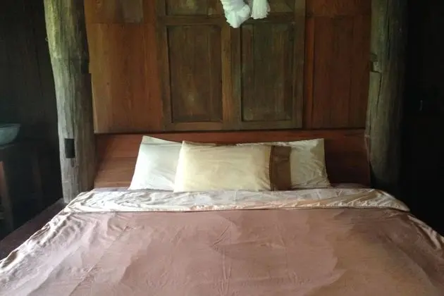 Cottage with Fan