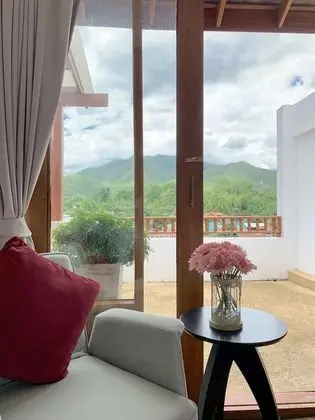 Grand Oda, Balkon (Suite)