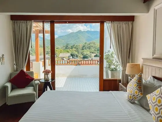 Grand Oda, Balkon (Suite)