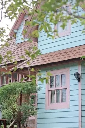 Üç Kişilik Oda