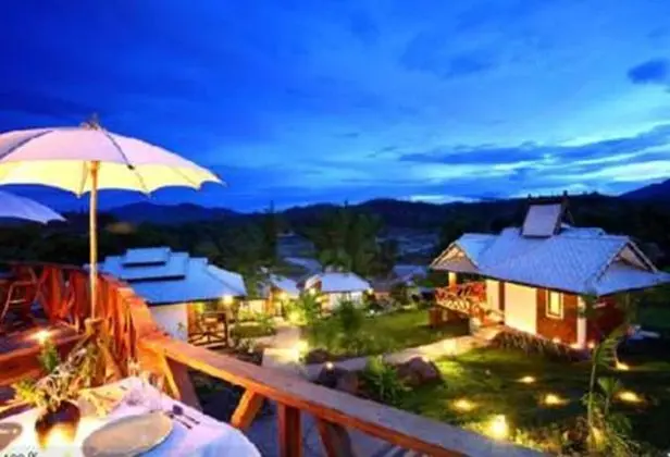 Pai Love with River View