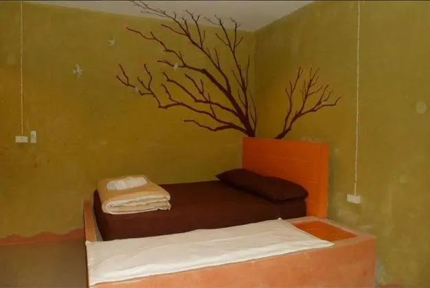 Clay Deluxe Room AC