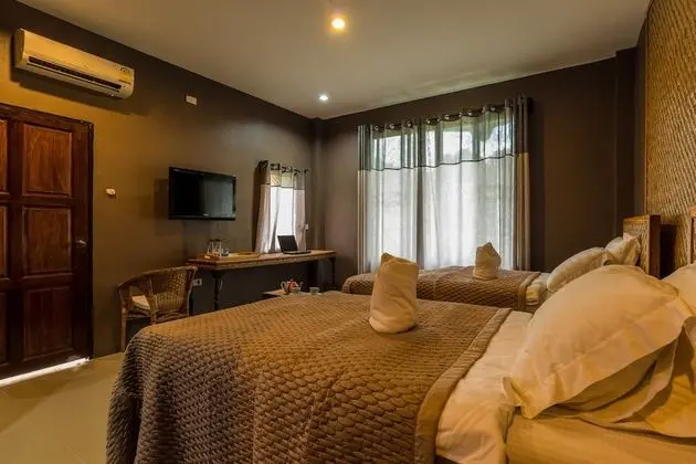 Deluxe Bungalow AC