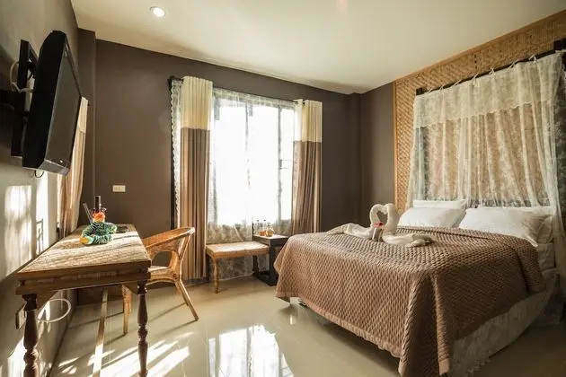 Deluxe Bungalow AC