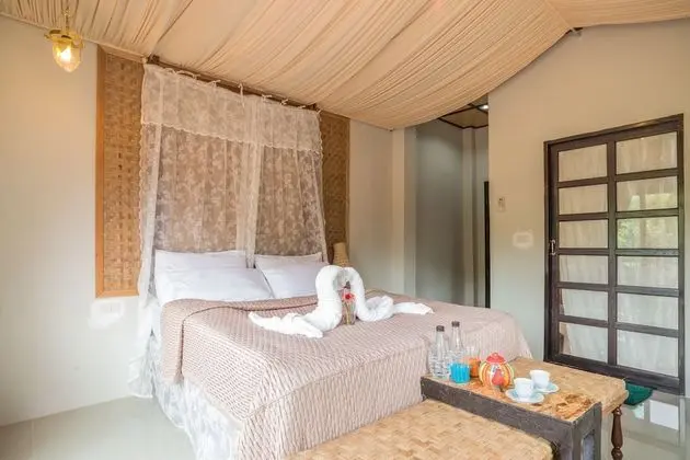 Deluxe Bungalow AC