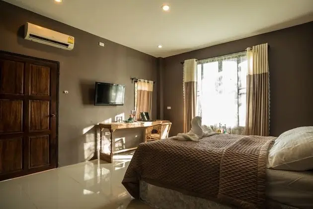 Deluxe Bungalow AC