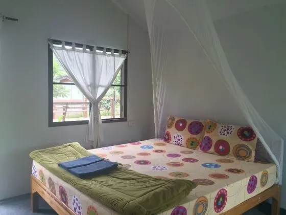 Standard Cottage Fan Room