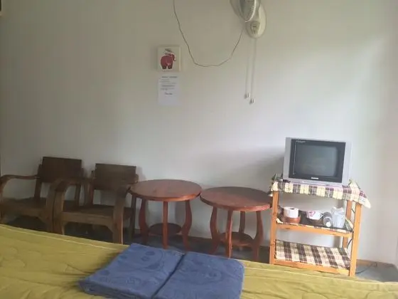 Standard Cottage Fan Room