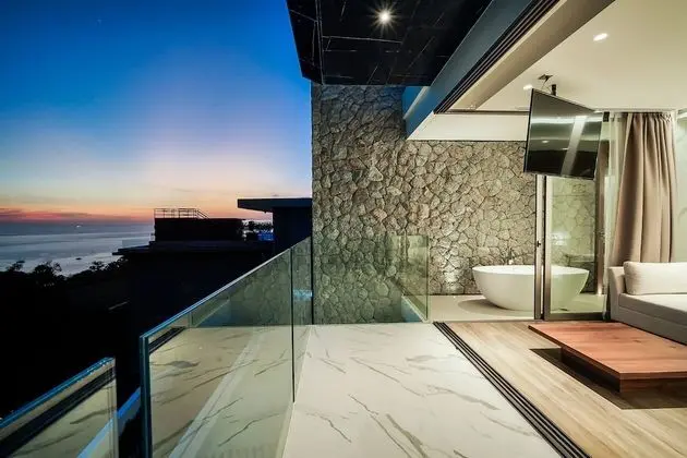 5 Bedroom Private Pool Villa