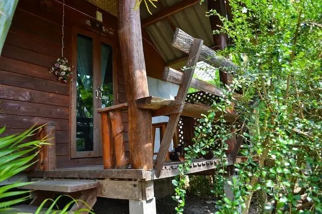 Bangalow with Fan (Cottage)