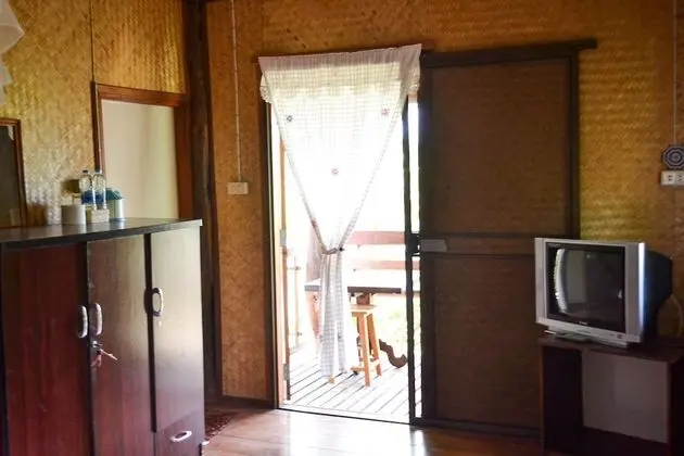 Bangalow with Fan (Cottage)
