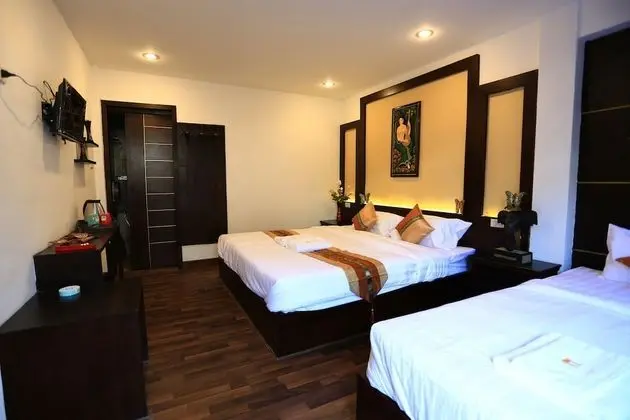 Deluxe Üç Kişilik Oda