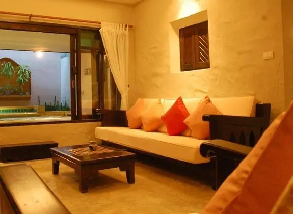 Romantic Villa with Jacuzzi