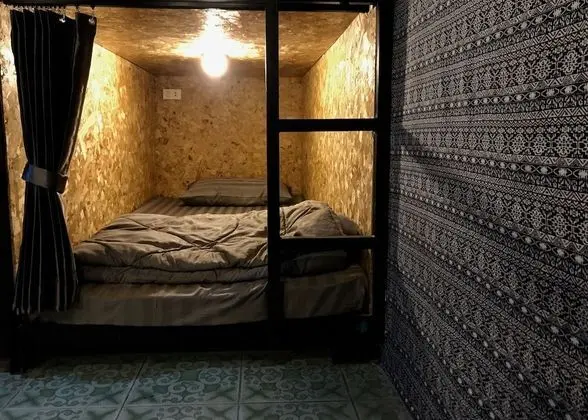 12-Bed Mixed Dormitory