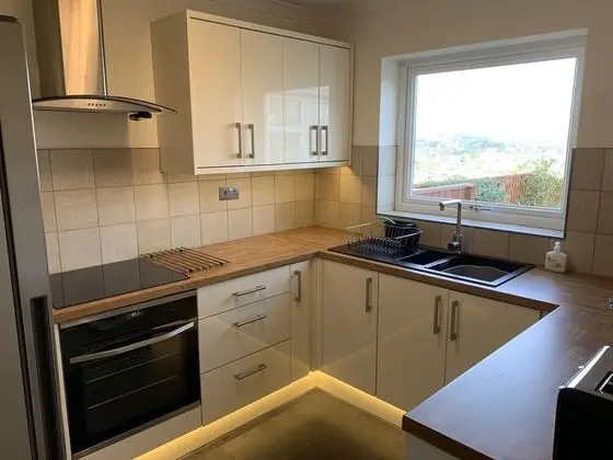 Ev (3 Bedrooms)