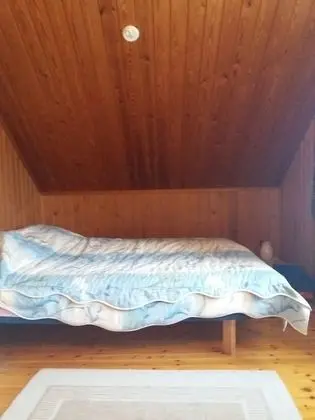 Family Kır Evi, Göl Manzaralı