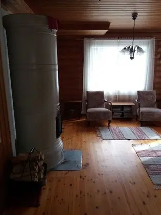 Family Kır Evi, Göl Manzaralı