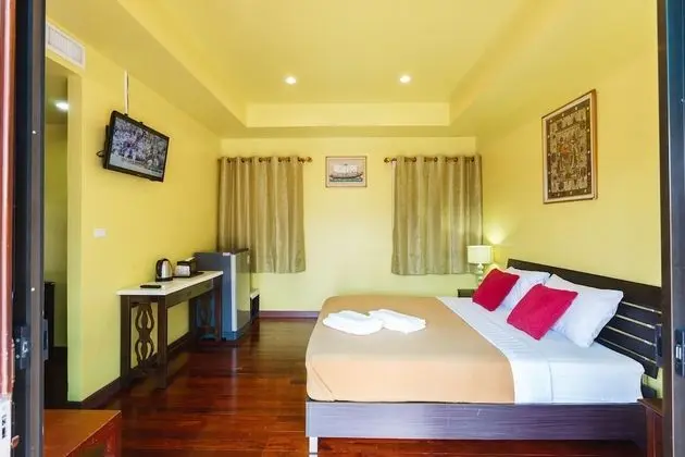 4 Bedrooms Pool Villa