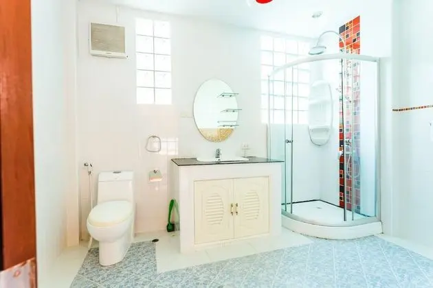 5 Bedrooms Pool Villa