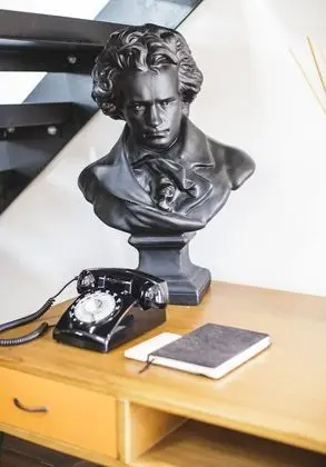 Deluxe Two Bedroom Loft Apartment (The Loft)