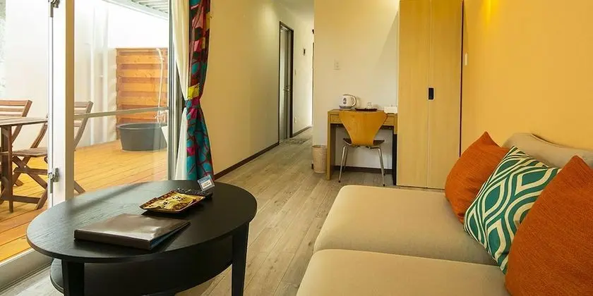 Tek Büyük Yataklı Oda, Teras