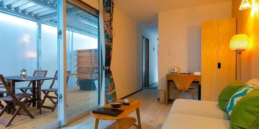 Tek Büyük Yataklı Oda, Teras