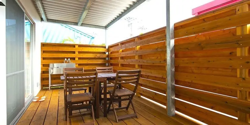 Tek Büyük Yataklı Oda, Teras