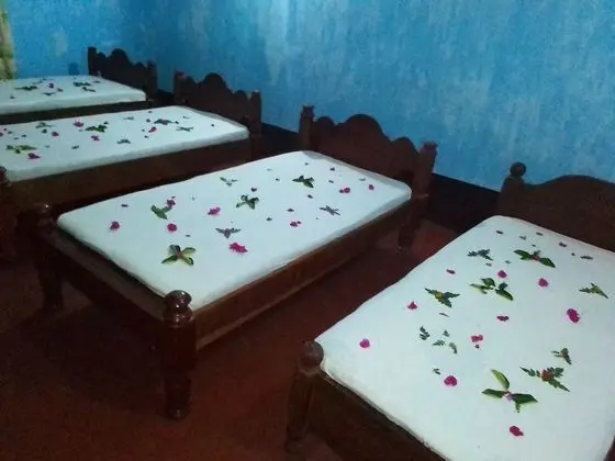 Üç Kişilik Oda