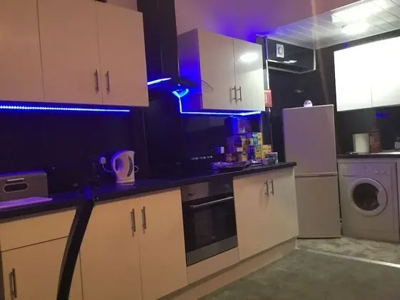 Standard Apart Daire, 4 Yatak Odası, Sigara İçilmez