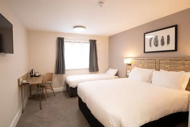 Family Oda (2 Adults and 2 Children)