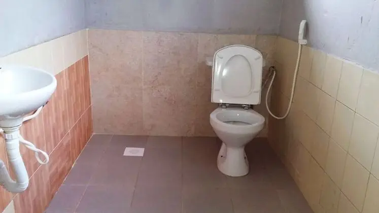 Deluxe Tek Büyük Yataklı Oda, Özel Banyo, Bahçe Manzaralı