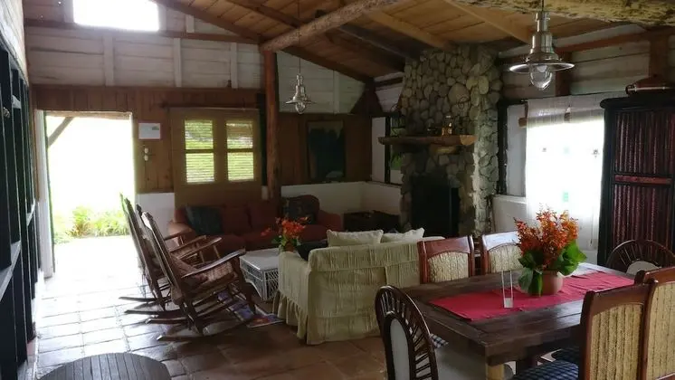 Family Kulübe, 3 Yatak Odası, Şömine, Dağ Yamacı