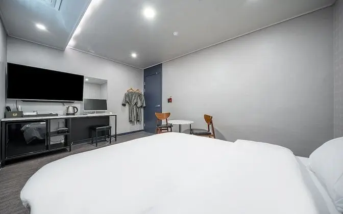 Oda (Deluxe room (Netflix viewing/ TV&PC c)