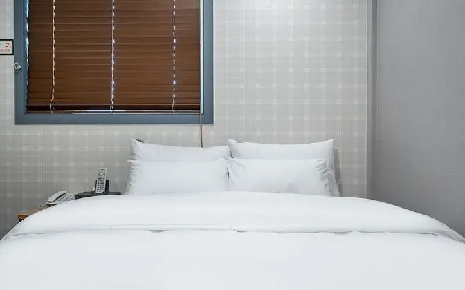 Oda (Standard room (Netflix viewing/ TV&PC)