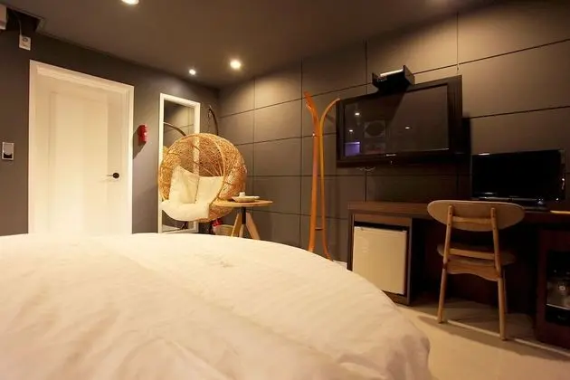 Oda (Diamond (1pc - GTX1660super Netflix+W)