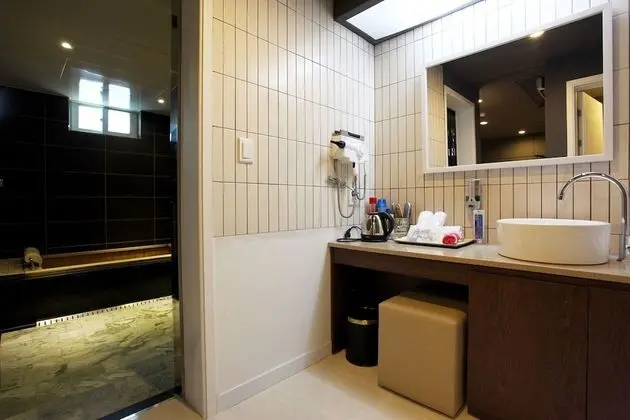 Oda (Diamond (1pc - GTX1660super Netflix+W)